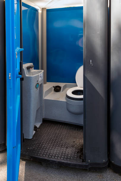 Best Wedding porta potty rental  in Wallace, NC